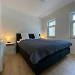 Hébergement de vacances Bimmelbahn 2 - Familienferienhaus 100 M Am Dampflokbahnhof Sauna Trampolin Spielezimmer Olbersdorf