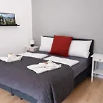 Bimmelbahn 2 - Familienferienhaus 100 M Am Dampflokbahnhof Sauna Trampolin Spielezimmer Olbersdorf